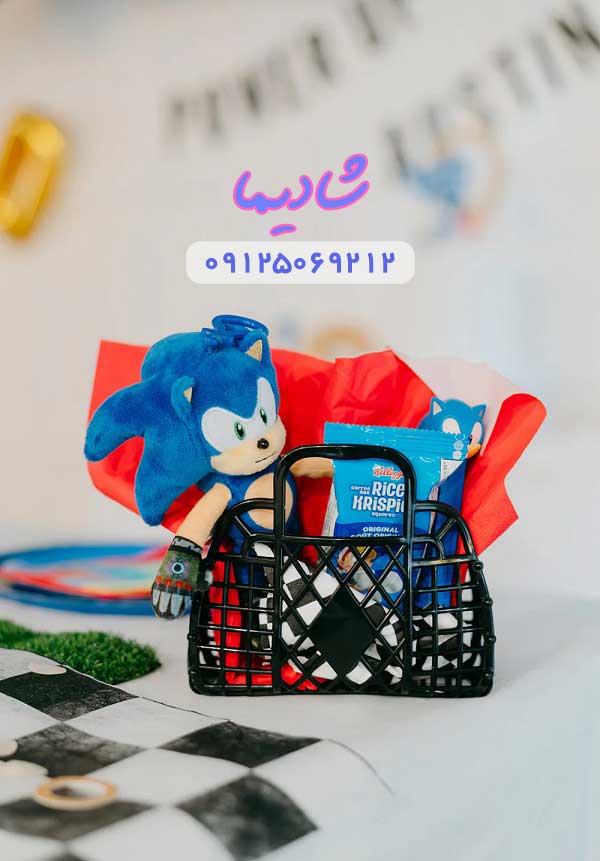 کیسه‌های ژله‌ای Sun Jellies پرشده با برچسب‌ها و مجسمه‌های کوچک سونیک به عنوان گیفت مهمانی